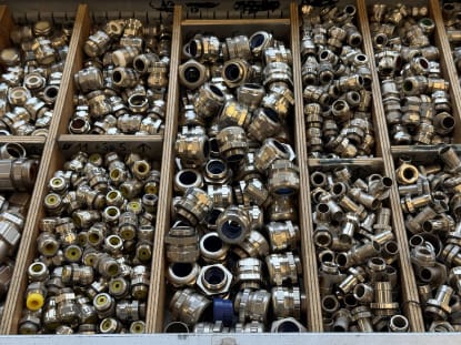Schubladenschrank mit Inhalt - Image 4