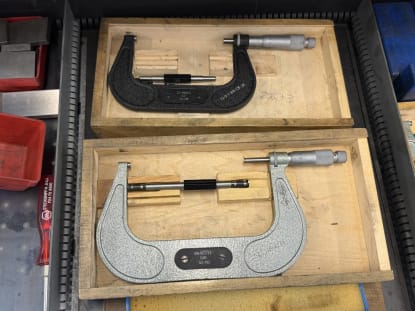 Drawer cabinet with contents - Image 27