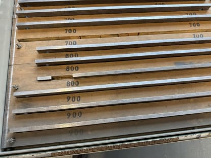 Drawer cabinet with contents - Image 3