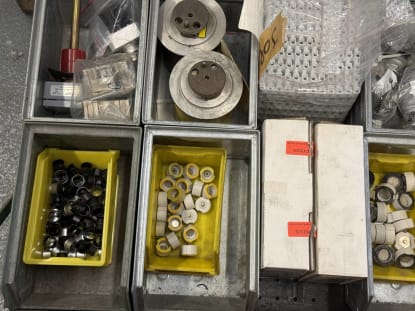 Schubladenschrank mit Inhalt - Image 36