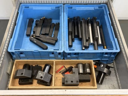 Drawer cabinet with contents - Image 4