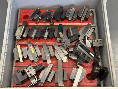 Schubladenschrank mit Inhalt - Image 19