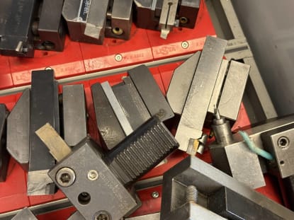 Schubladenschrank mit Inhalt - Image 26