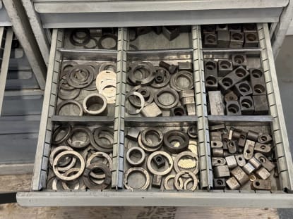 2 drawer cabinets with contents - Image 13