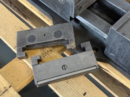 Vise - Image 3