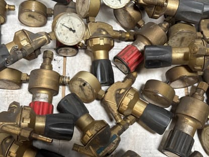 Lot of Gas Pressure Regulators - Image 19