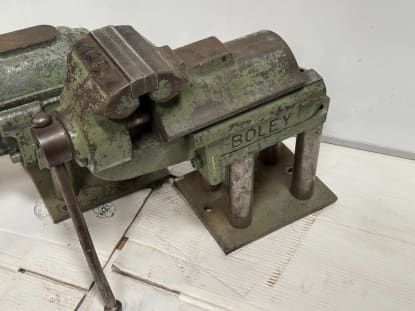 Two Vices - Image 5