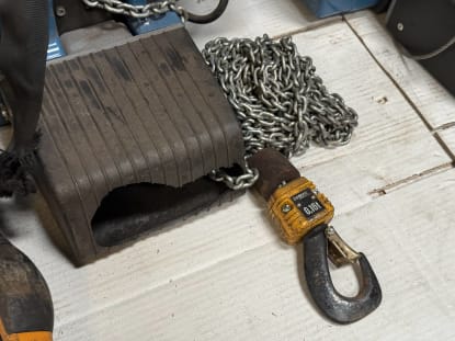 2 Electric Chain Hoists - Image 5