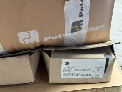 Lot of screws + assembly material - Image 20