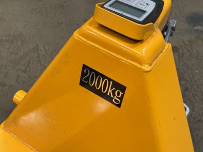 Pallet truck with integrated digital scale - Image 6