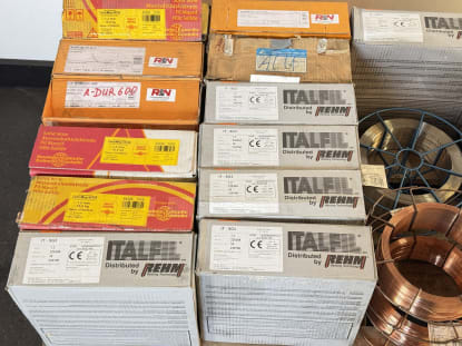 Lot of Welding Wires - Image 2
