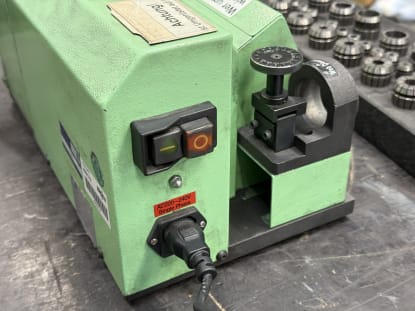 MOTOM BSM221 Werkzeugschleifmaschine - Image 12