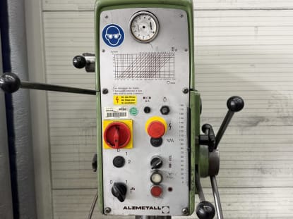 ALZMETALL AB3ESV column drilling machine - Image 7