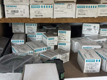 Lot of Electrical and Control Cabinet Components / Electrical Spare Parts - Image 25