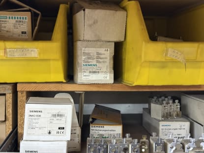 Posten Elektro-/Schaltschrankmaterial und elektrische Ersatzteile - Image 59