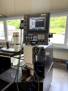 FANUC ROBOCUT α-C800iB Drahterodiermaschine - Image 4