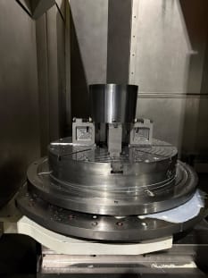 REIDEN RX 12 – 5-axis machining center with integrated mill-turn capability and pallet changing system - Image 4