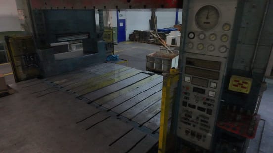 SCHULER P4 E2 SQ 1200 Mechanische Presse