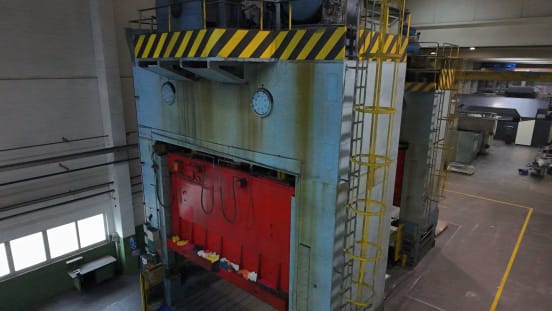 SCHULER P4 E2 SQ 1200 Mechanische Presse