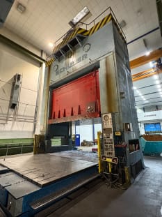 SCHULER P4 E2 SQ 1200 Mechanische Presse