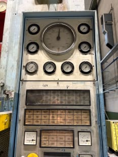 SCHULER P4 E2 SQ 1200 Mechanische Presse