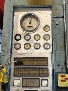 SCHULER P4 E2 SQ 1200 Mechanische Presse