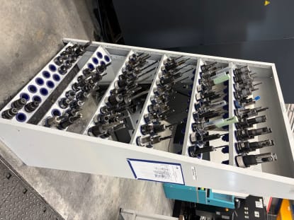 DMG-Deckel-Maho 180 CNC Column Machining Center