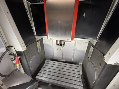 HERMLE C 600 V CNC Fräszentrum