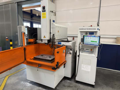 CHARMILLES TECHNOLOGIES Roboform 50 Sinker EDM Machine