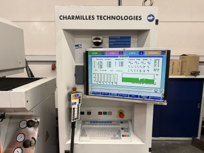 CHARMILLES TECHNOLOGIES Roboform 50 Sinker EDM Machine