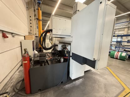 CHARMILLES TECHNOLOGIES Roboform 50 Sinker EDM Machine
