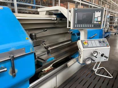 Seiger SLZ-570 E x 2000 CNC-Zyklendrehmaschine