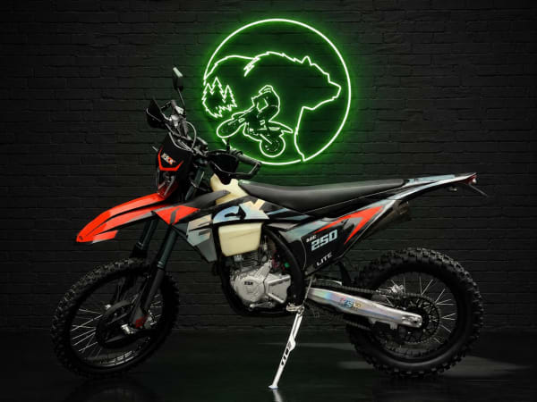 Ендуро мотоцикл ESX 250 Lite II — прокат у Карпатах