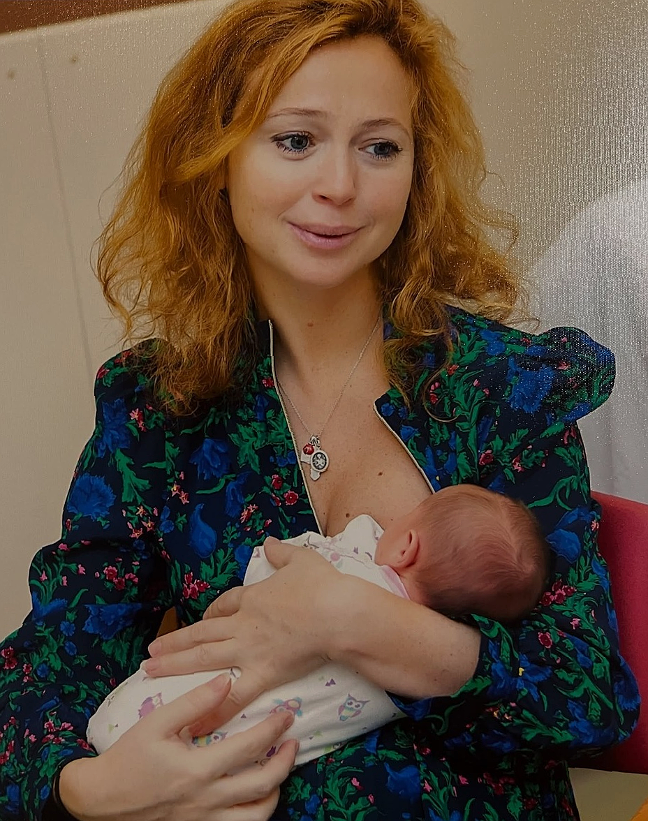 Елена Захарова: Трогательные воспоминания о материнстве