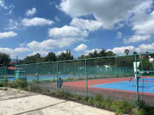 Pista de atletismo Robert Beamon photo