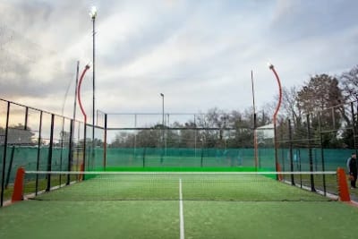 Atlantis Sport - Colocación de Canchas de Césped Sintético. photo