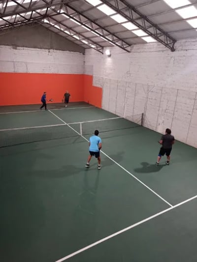 Cancha de Pádel "Punto De Oro" photo