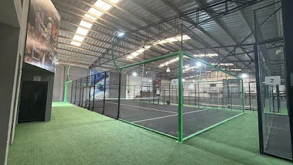 BLACK PADEL & SPORT ZONE IRAPUATO photo