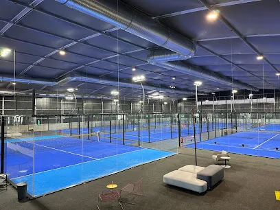 R PADEL INDOOR CLUB photo