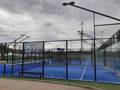 WOLF PADEL CLUB photo