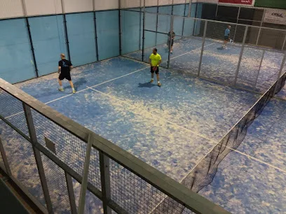 Pádel Indoor Piedrabuena photo