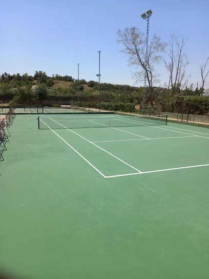 CENTRO DE TENIS Y PADEL LA BASTIDA photo