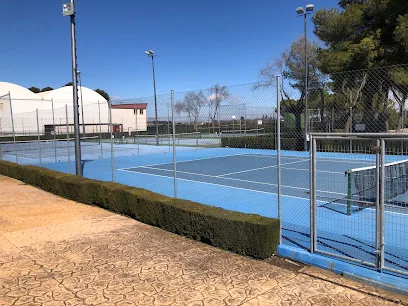 CLUB DE TENIS MANZANARES. photo