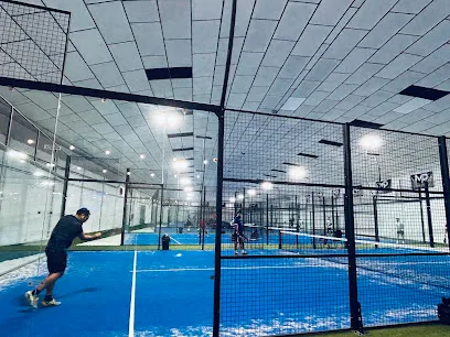 Master Padel Indoor photo