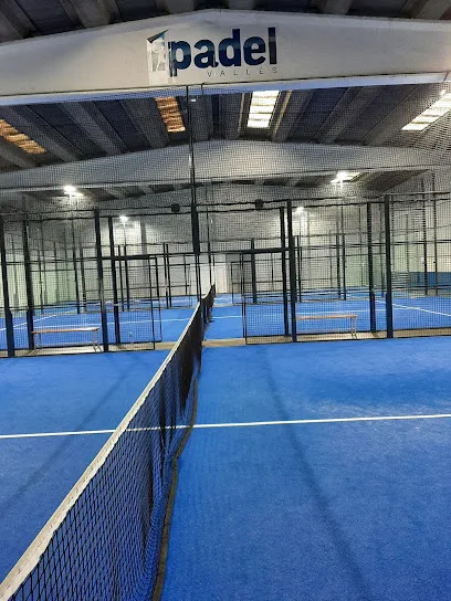 Aurial Indoor Padel Sabadell 2 photo