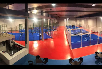 X3 INDOOR HUESCA PADEL SL photo