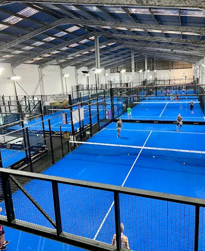 Padel Málaga Indoor photo