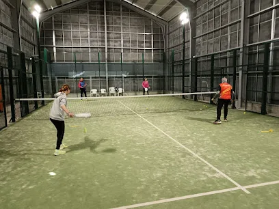 Club de Tenis y Pádel Benasque Pirineos photo