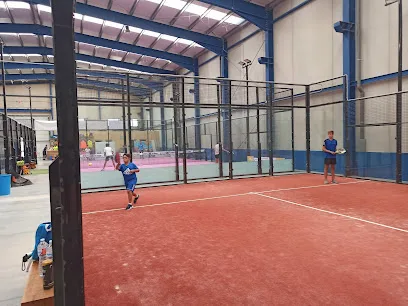 Padel Indoor Benavente photo