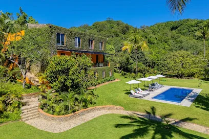 Villa Cascada a Luxury Riverfront Venue and Retreat photo
